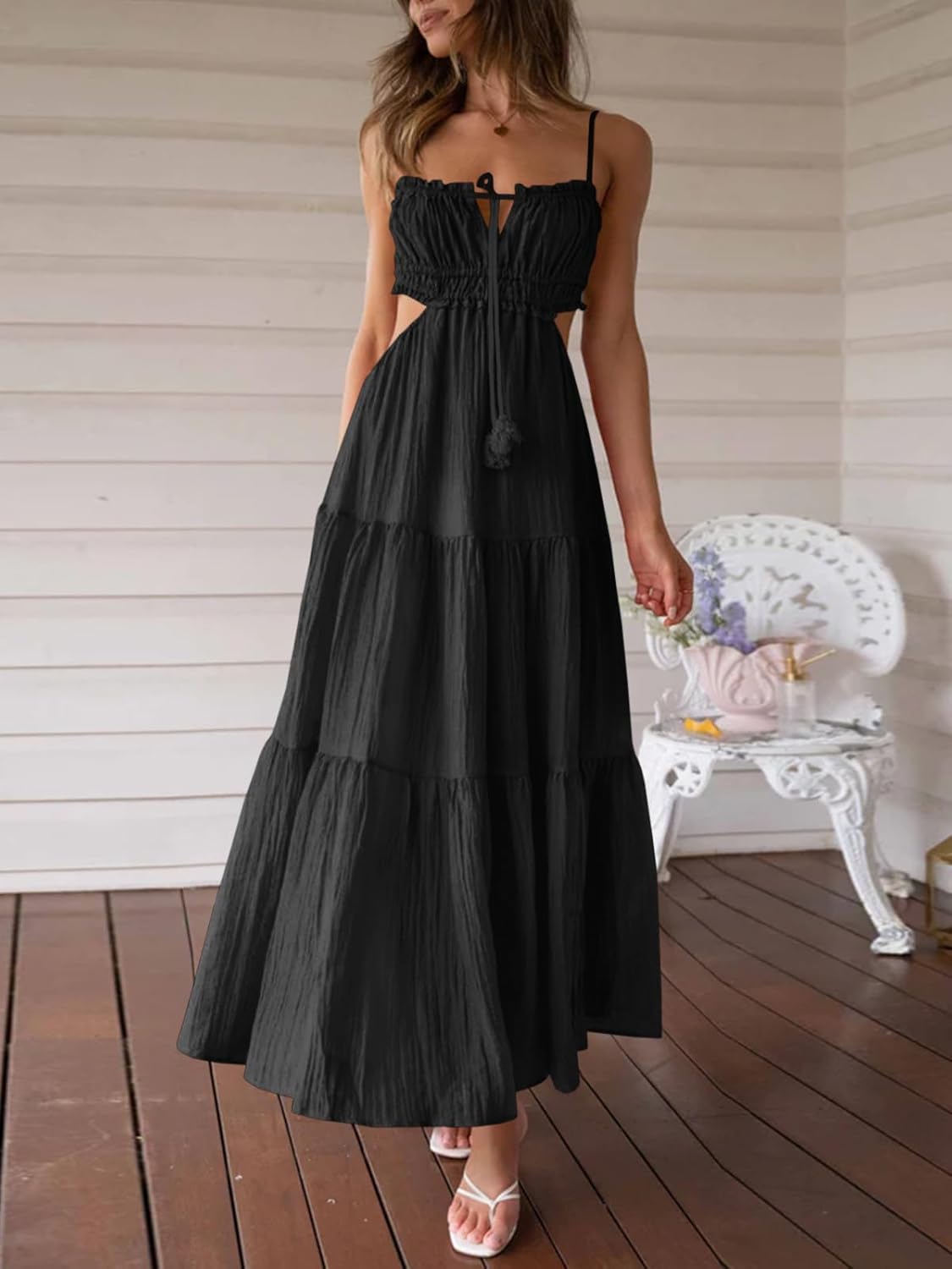Women Spaghetti Strap Maxi Dress Summer Sleeveless Side Cut Out Dress Casual Boho Backless Flowy Long Dresses